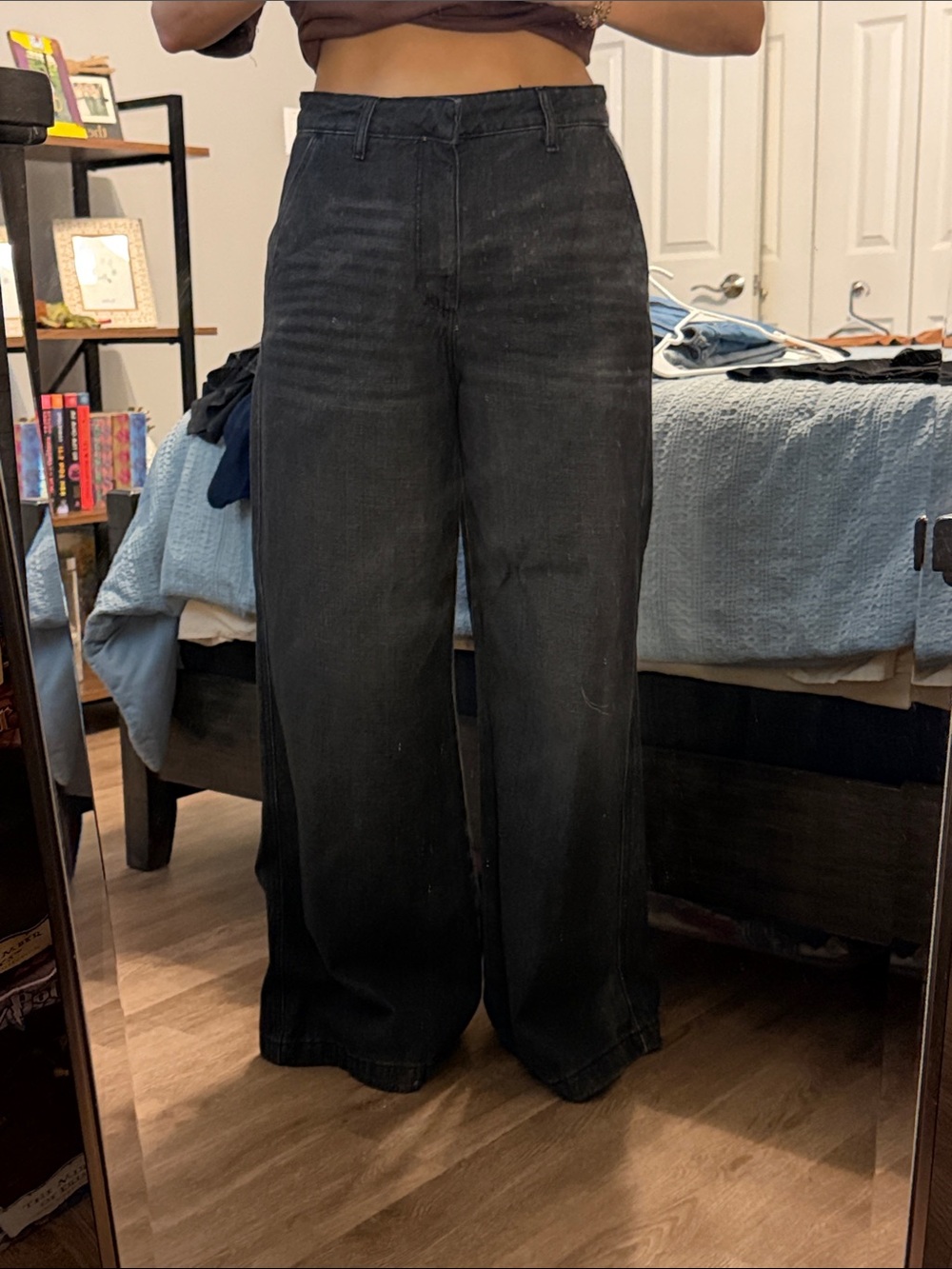 Black Wide-Leg Jeans